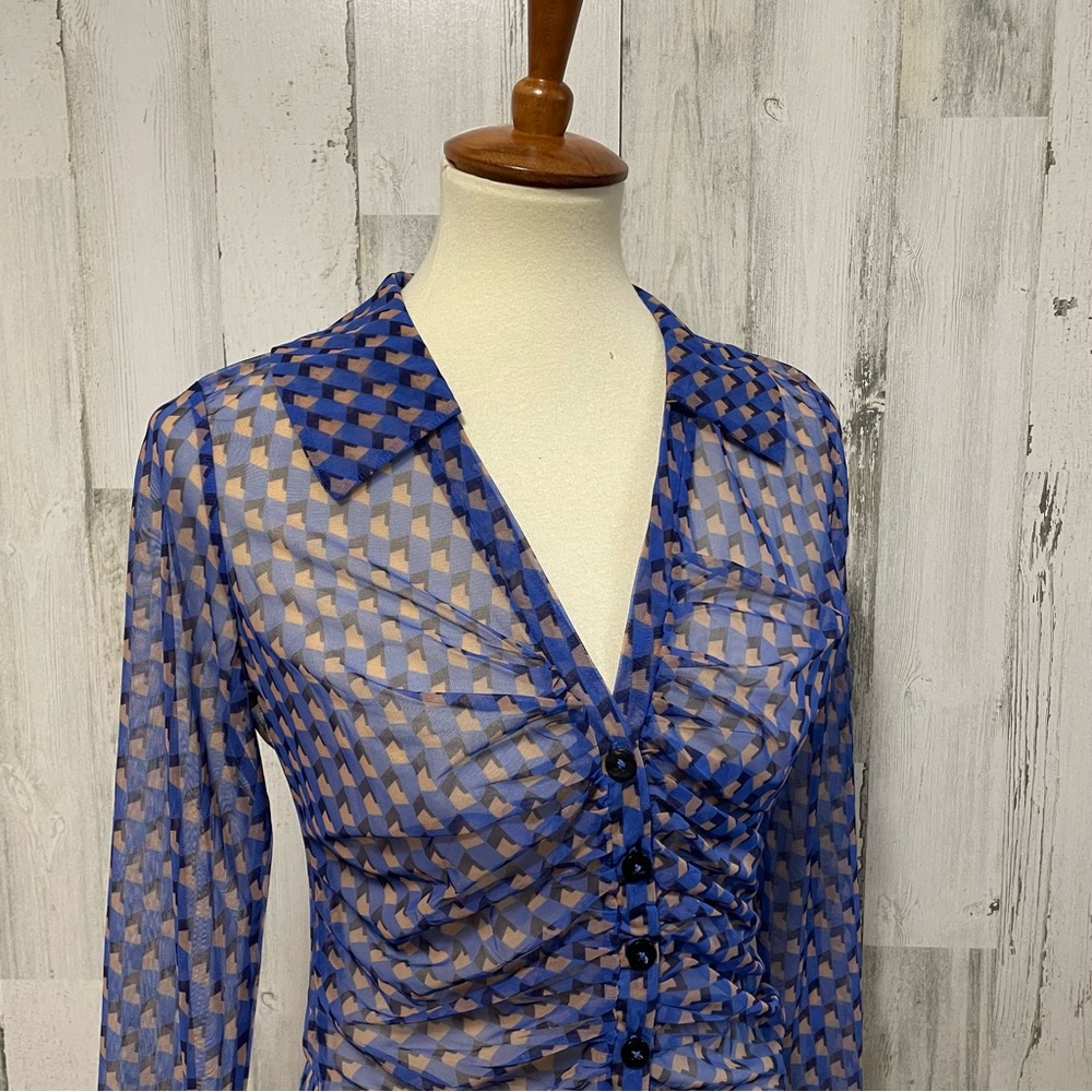 Anthropologie Maeve Sheer Ruched Buttondown Blouse - Picture 6 of 10